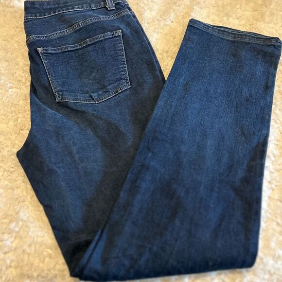 Talbots Denim - Talbots simply flattering 5 pocket jeans size 6